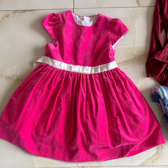 2T clothes bundle - Picture 2 of 15